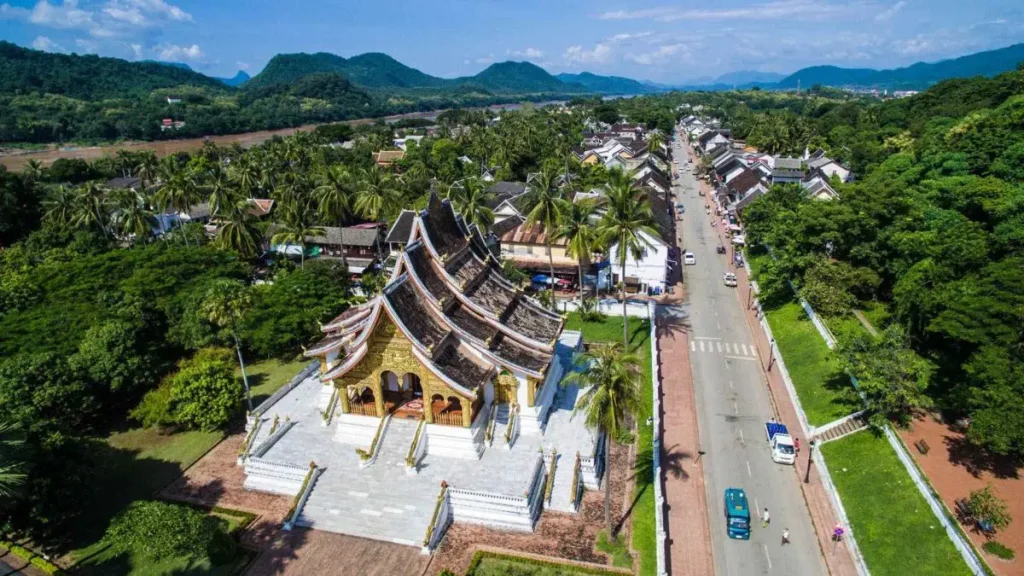 Indochina Laos Tour